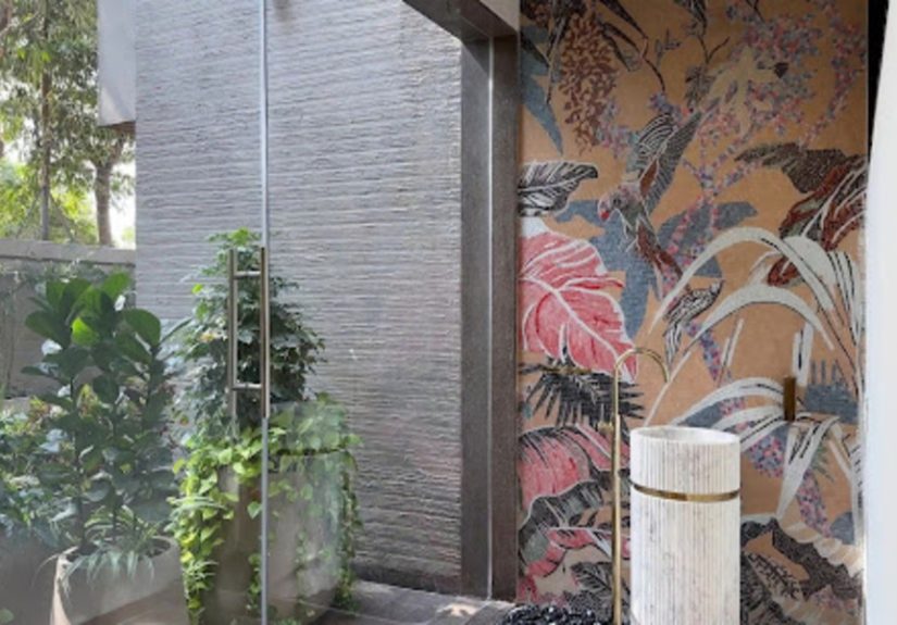 Mural Creation That Transforms Walls Into Experiences